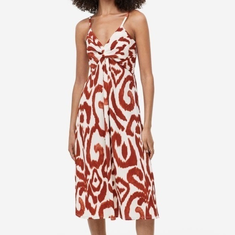 Printed Twist-detail Dress